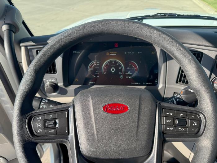 2026 Peterbilt 567-14