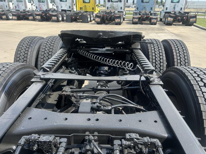 2020 Peterbilt 579-14