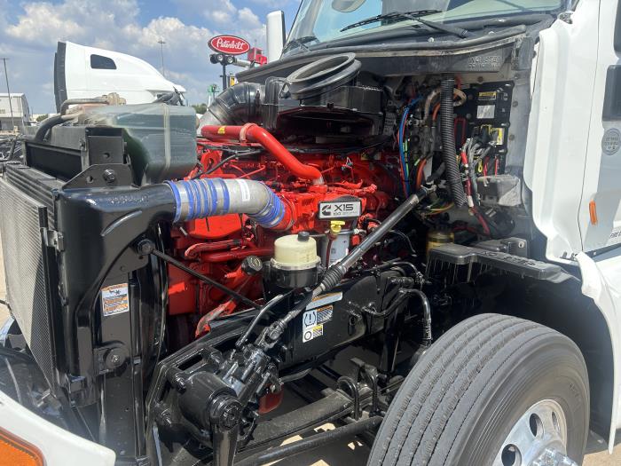 2020 Peterbilt 579-16