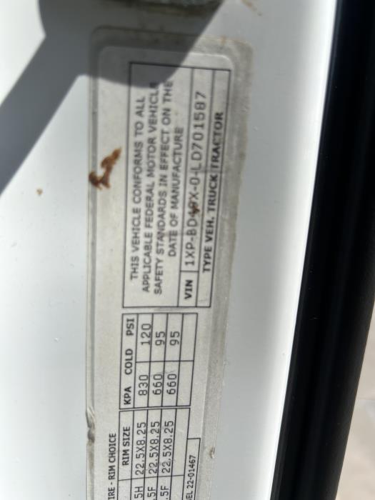 2020 Peterbilt 579-27