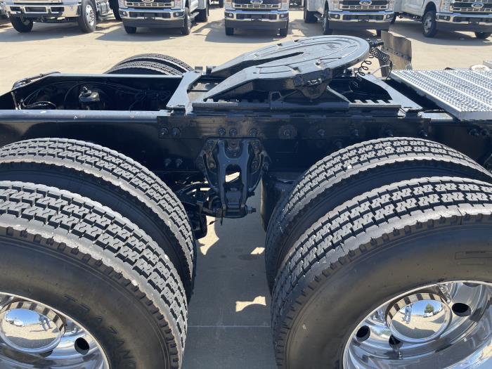 2020 Peterbilt 579-7