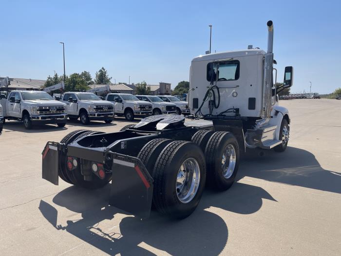 2020 Peterbilt 579-9
