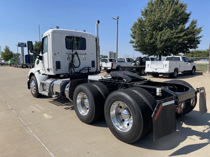 2020 Peterbilt 579-12