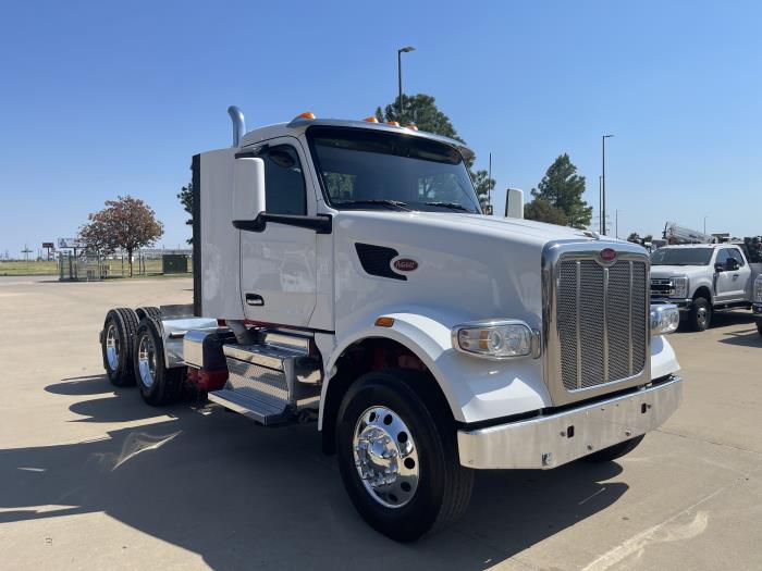 2022 Peterbilt 567-3