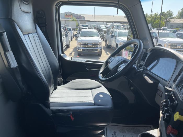 2022 Peterbilt 567-19