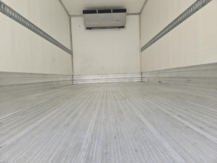 2018 Isuzu NPR-XD-13