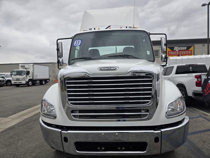 2023 Freightliner Business Class M2 112-2