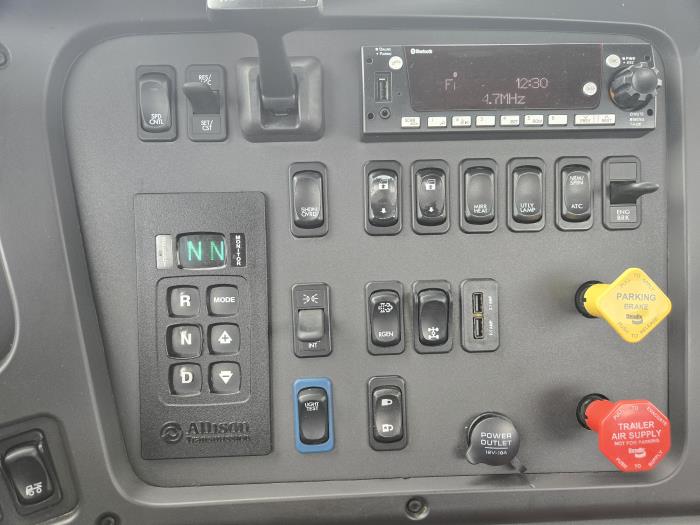 2023 Freightliner Business Class M2 112-5