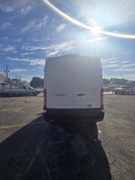 2026 Ford Transit-250-3