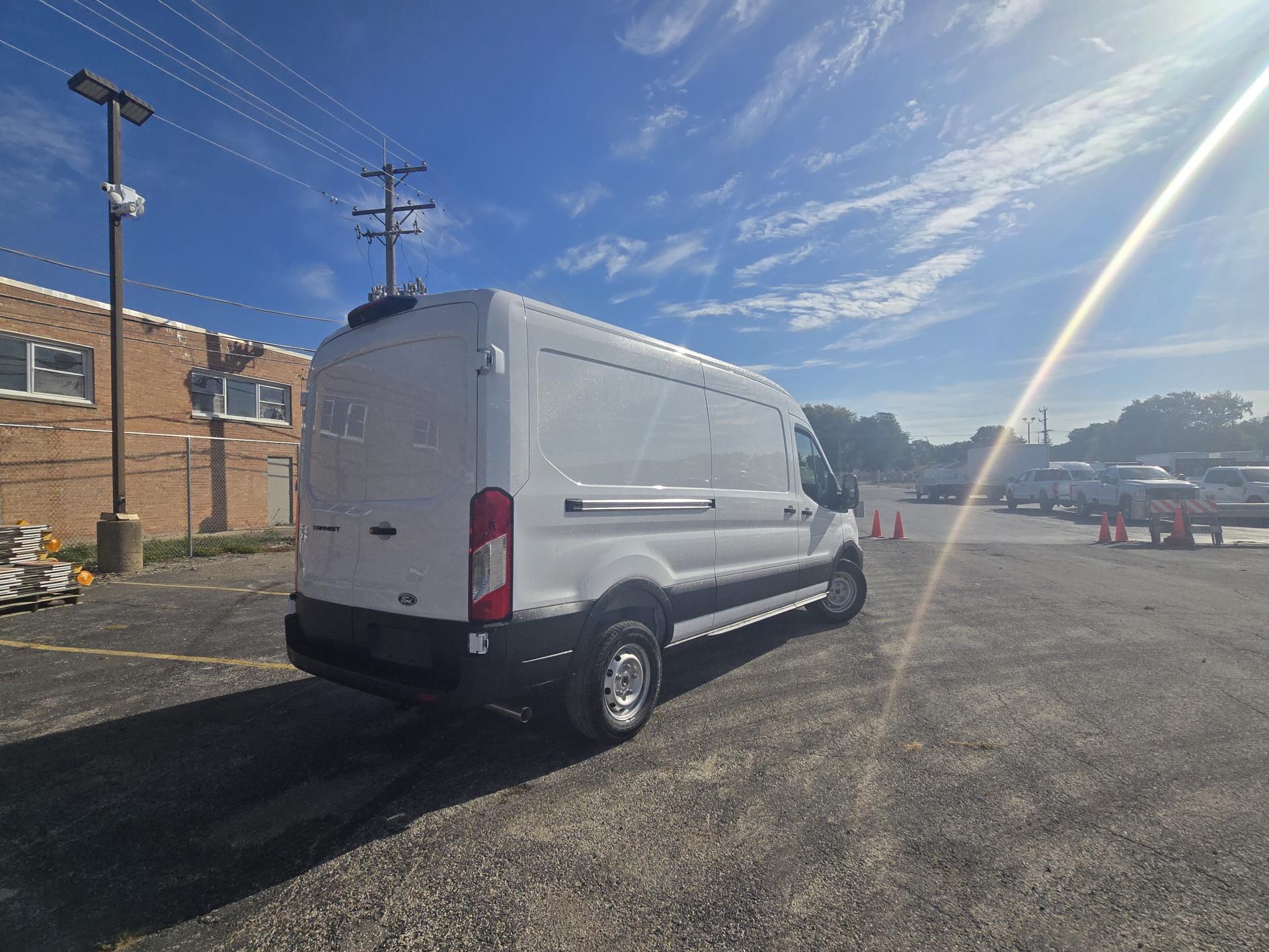 New 2026 Ford Transit 250 Medium Roof Empty Cargo Van for sale #1955204 - photo 5