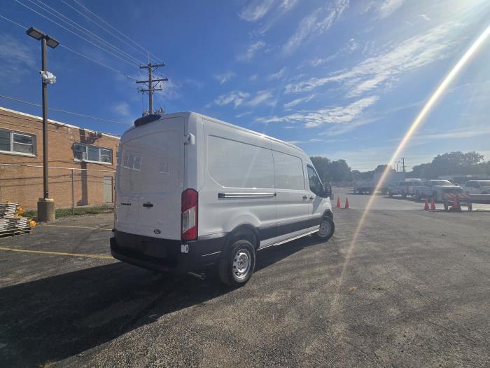 2026 Ford Transit-250-4