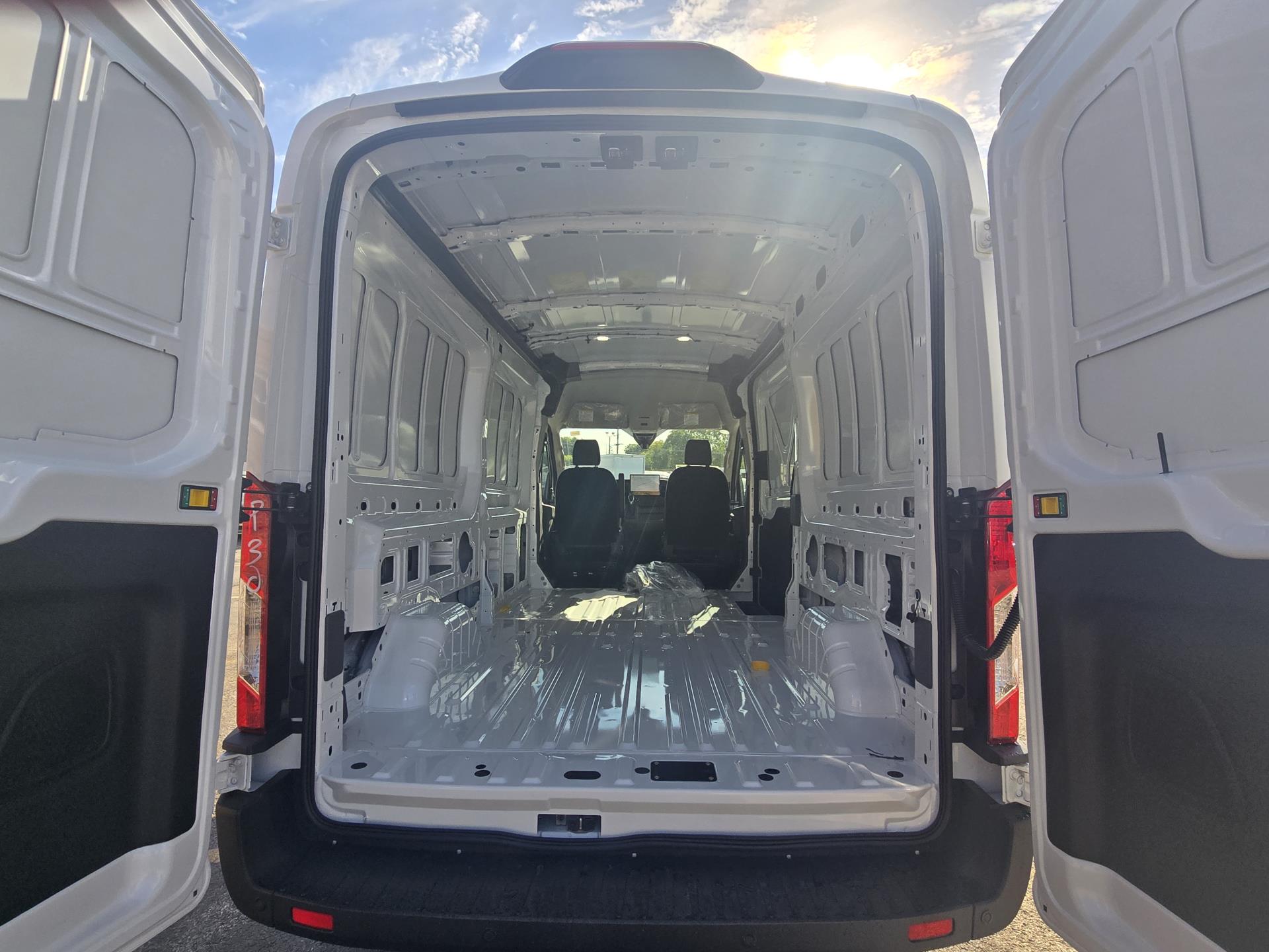 2026 Ford Transit 250 Medium Roof RWD Empty Cargo Van for sale #1955204 - photo 2