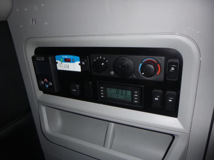 2023 Kenworth T680-15