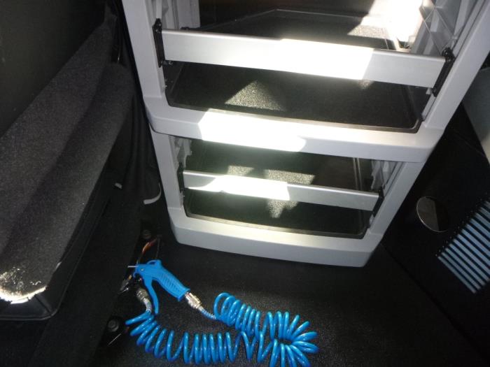 2023 Kenworth T680-18