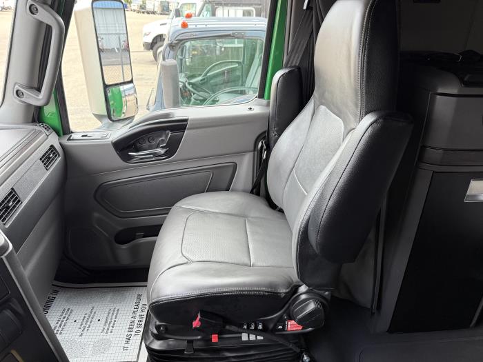 2026 International LT625-14