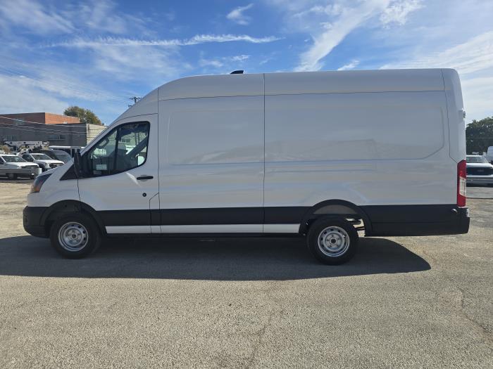 2026 Ford Transit-350-2