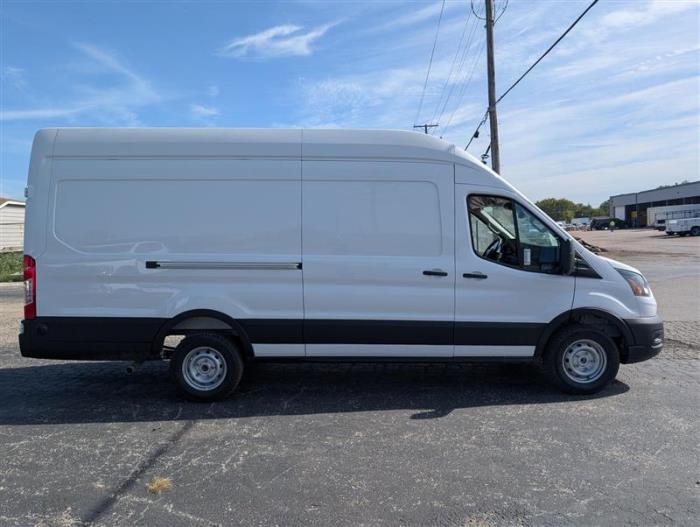 2026 Ford Transit-350-6