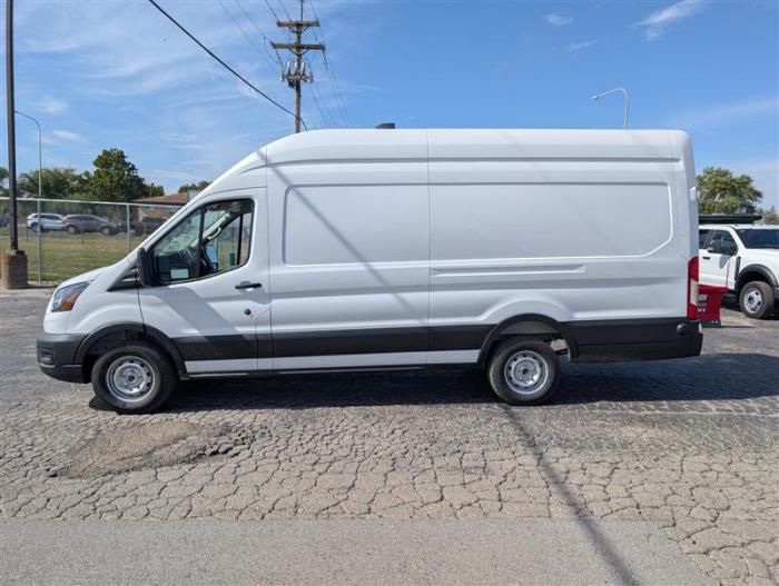 2026 Ford Transit-350-2
