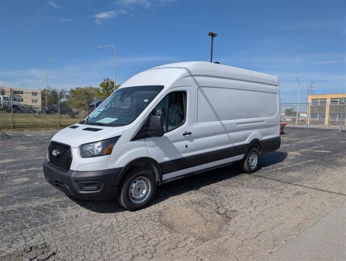 2026 Ford Transit-350-1