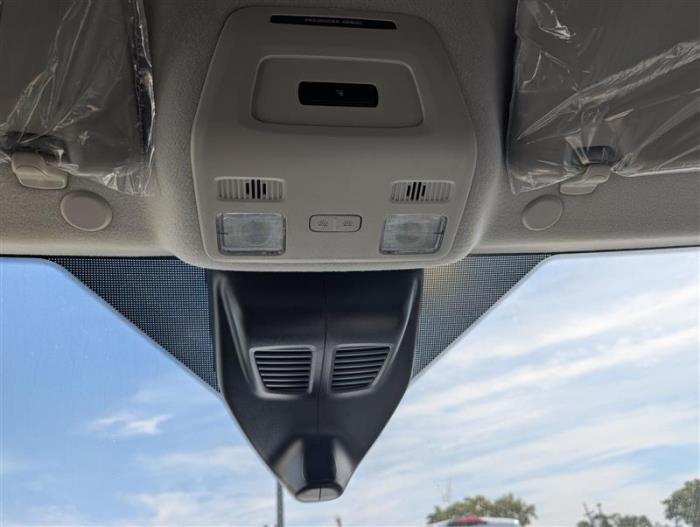 2026 Ford Transit-350-23