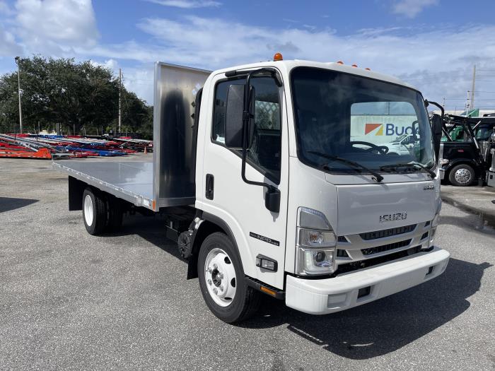 2025 Isuzu NPR-HD-3