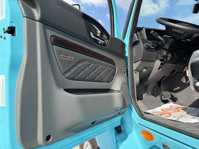 2026 International LT625-10