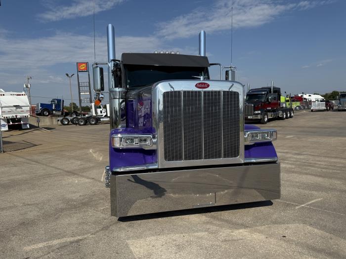 2026 Peterbilt 589-8
