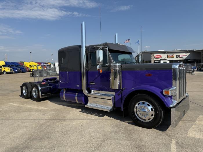 2026 Peterbilt 589-12