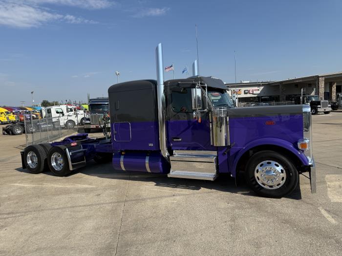 2026 Peterbilt 589-13