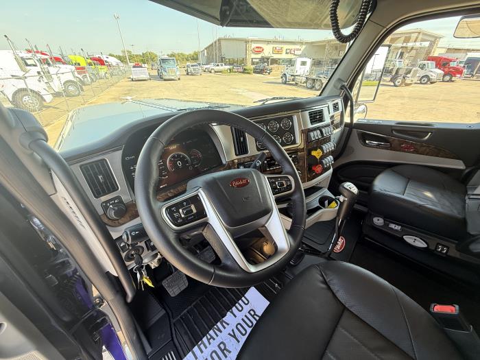 2026 Peterbilt 589-23