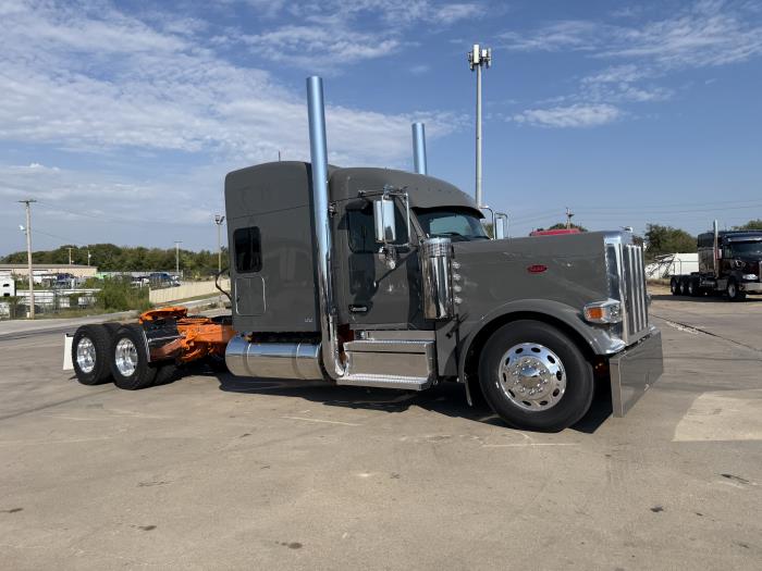 2026 Peterbilt 589-14