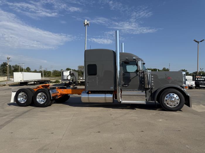 2026 Peterbilt 589-16