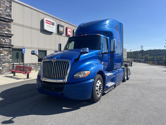 2020 International LT625-1