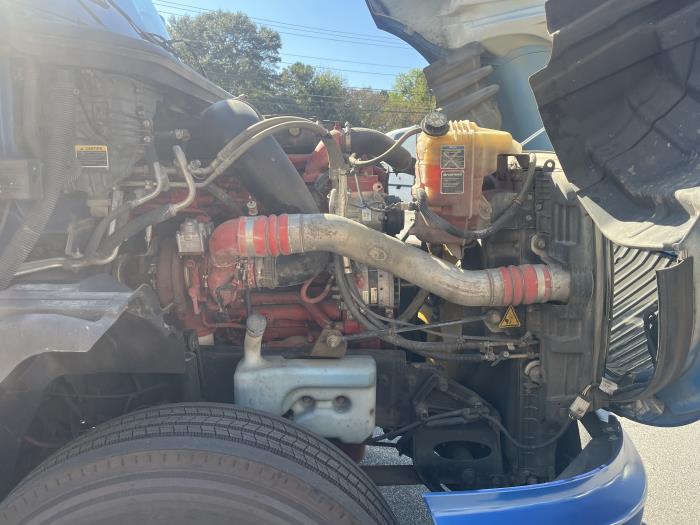 2020 International LT625-10