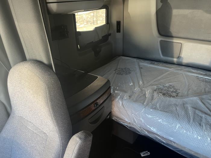 2020 International LT625-14