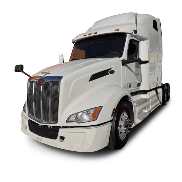 2022 Peterbilt 579-0