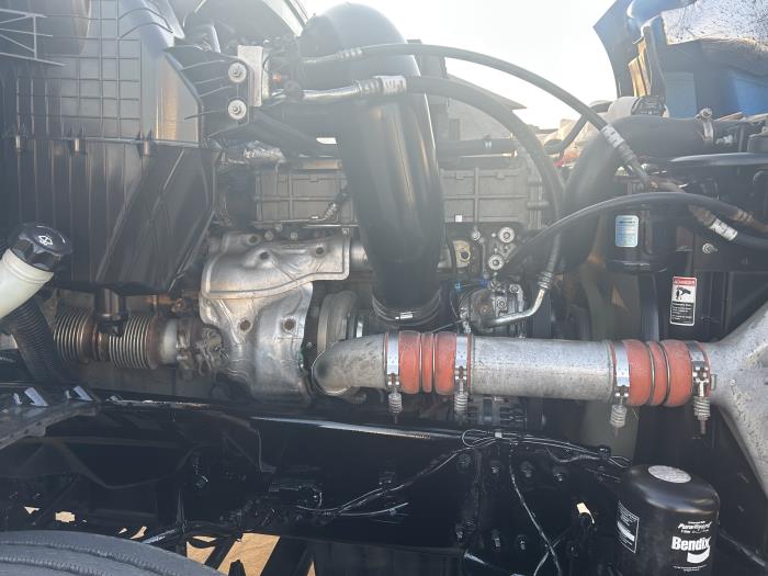 2020 Freightliner Cascadia-14