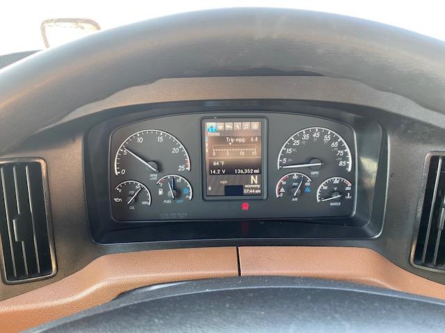 2021 Freightliner Cascadia-16