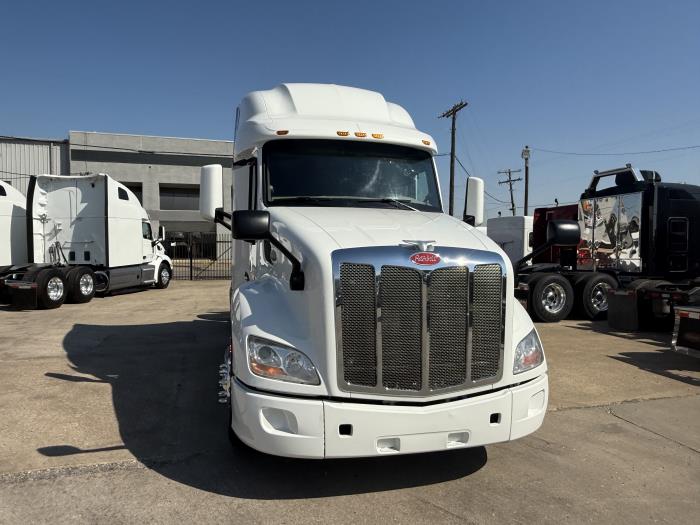 2022 Peterbilt 579-14