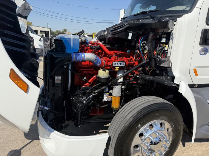 2022 Peterbilt 579-38