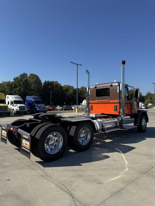 2026 Peterbilt 589-6