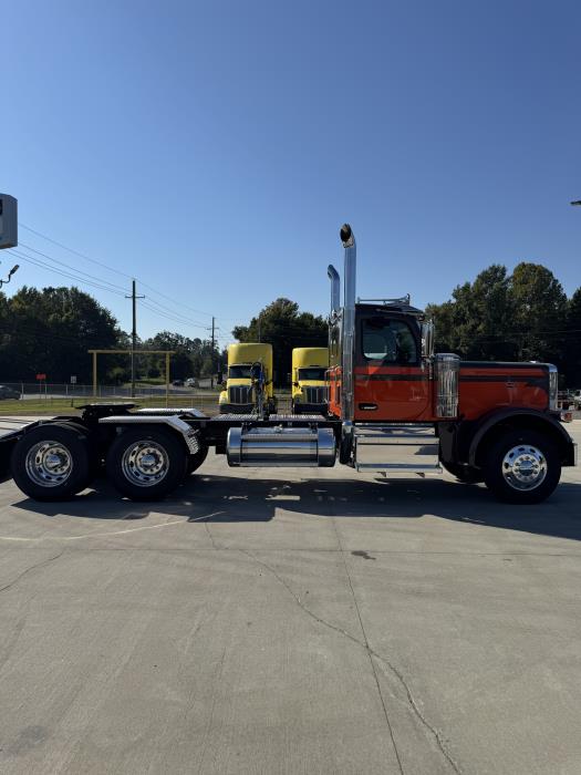 2026 Peterbilt 589-7