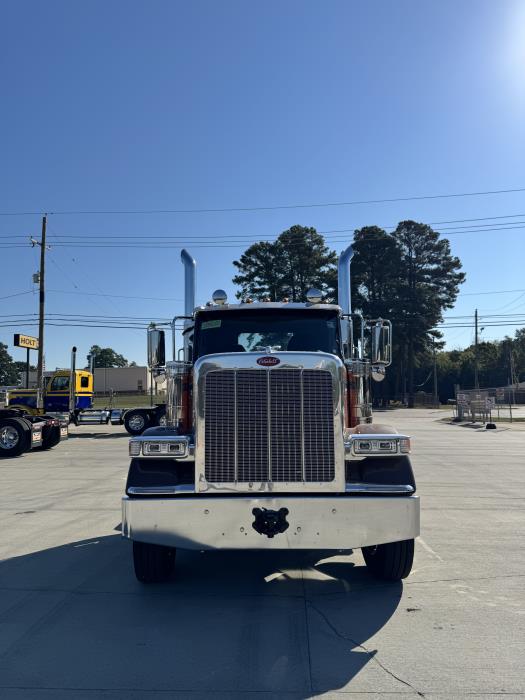 2026 Peterbilt 589-10