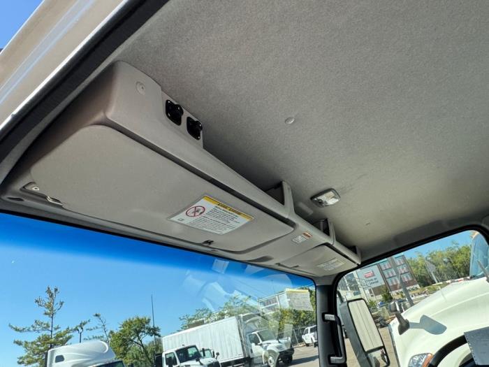 2025 Isuzu NPR-HD-13