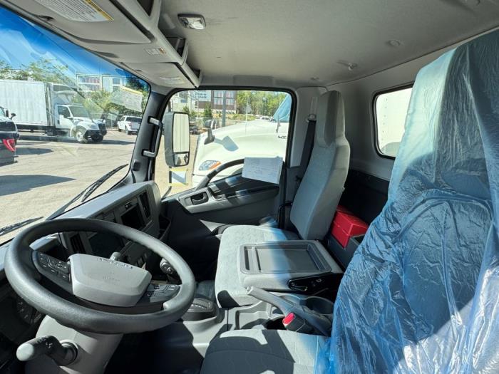 2025 Isuzu NPR-HD-14