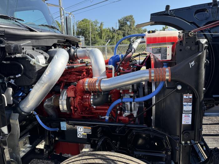 2026 Peterbilt 589-23