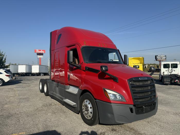 2020 Freightliner Cascadia-3
