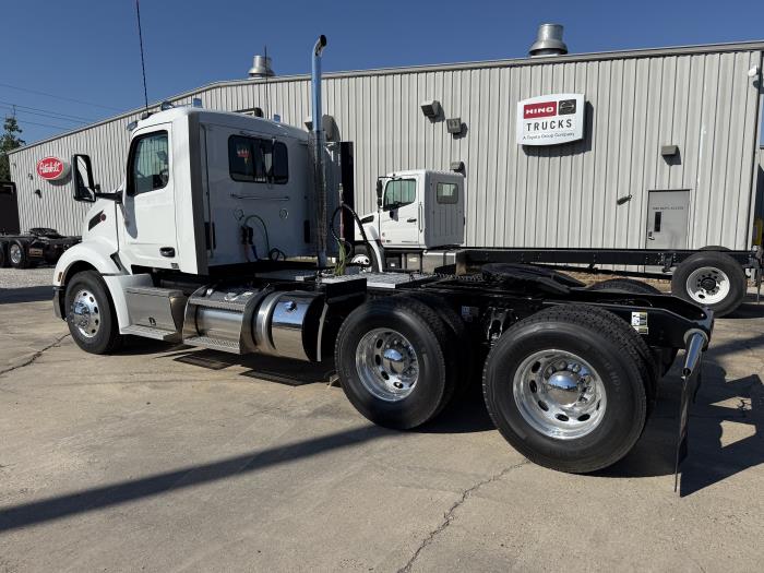 2026 Peterbilt 579-4