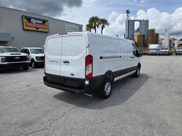 2025 Ford Transit-250-4