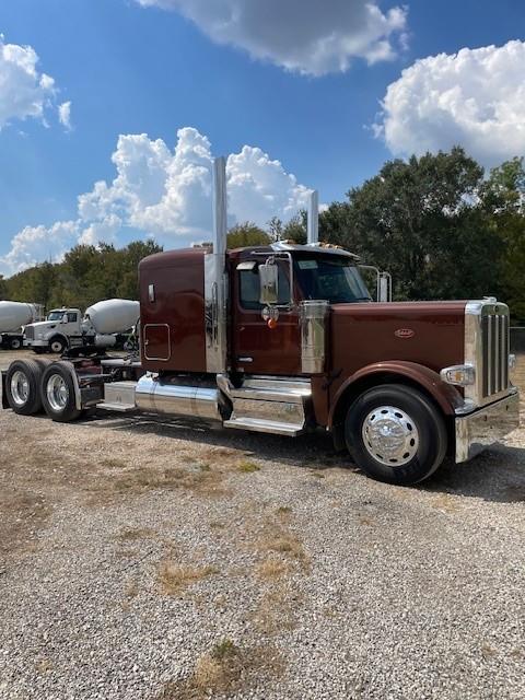 2026 Peterbilt 589-9